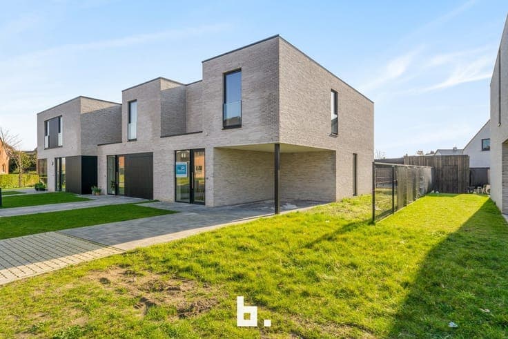 Modern villa