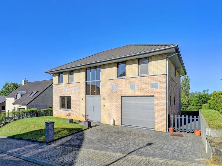 Spacious home in Overijse with beautiful scenery!