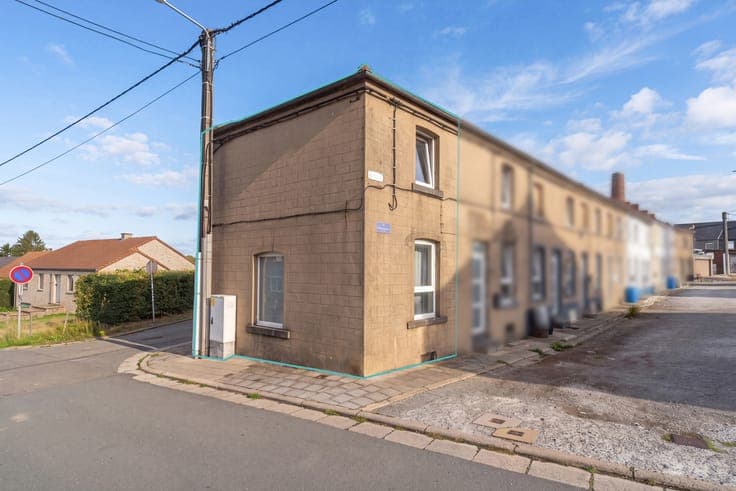 House in Chatelineau
