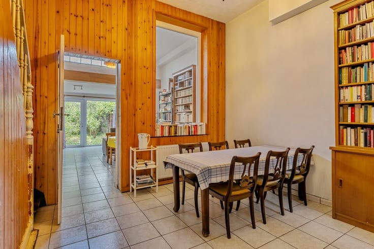 Parkstraat : goed gelegen woning met tuin (+/- 2 are) en...