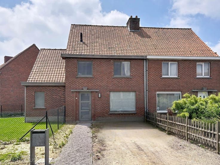 House in Oostrozebeke
