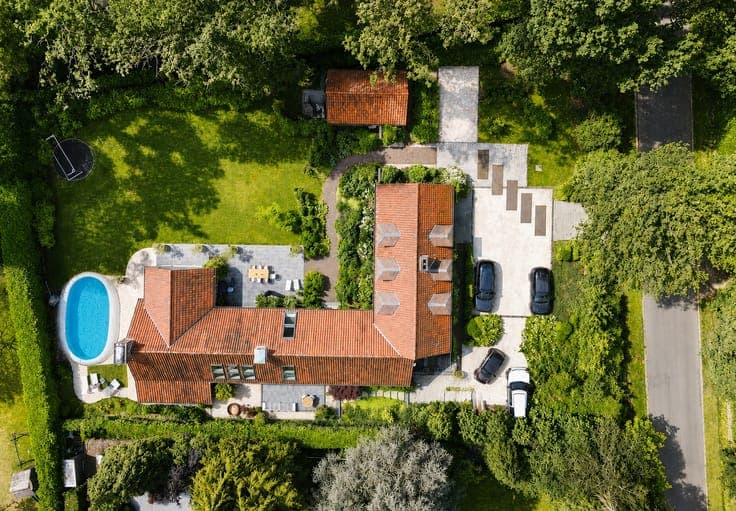 Villa with B&B at prime location for sale in Schilde