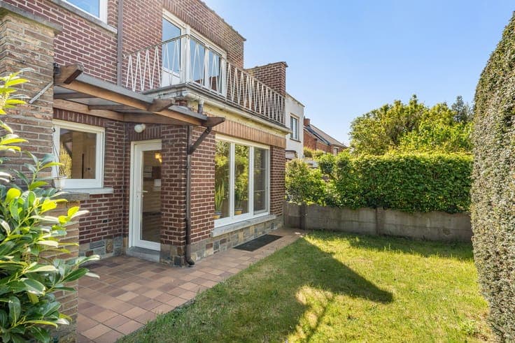 Instapklare 3-gevelwoning op een rustige TOP-locatie in H...