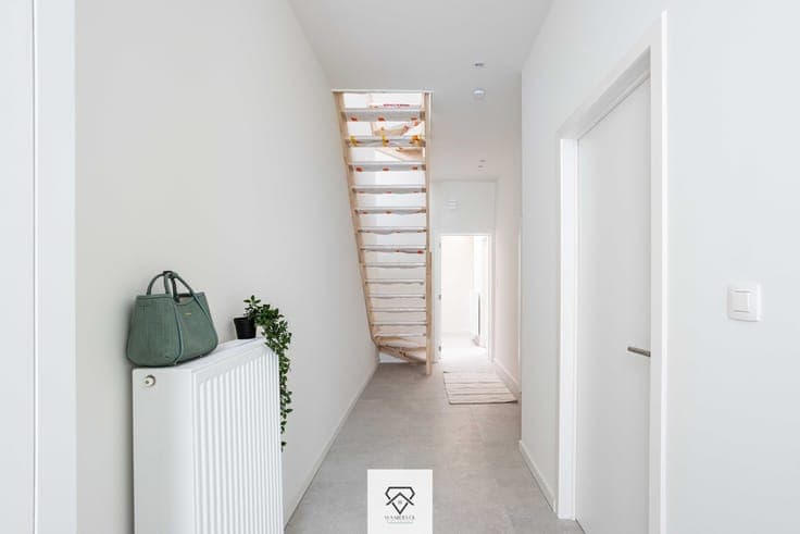 Instapklare woning met uniek waterzicht in de Oude Dokken...
