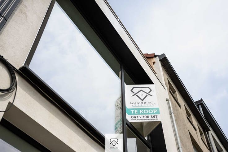 Instapklare woning met uniek waterzicht in de Oude Dokken...