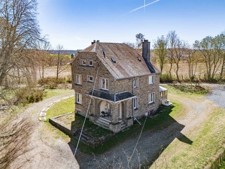 7-bedroom house + additional building plot – Houffalize