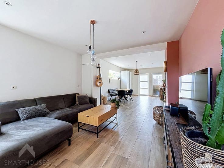 Spacious house with 3 bedrooms