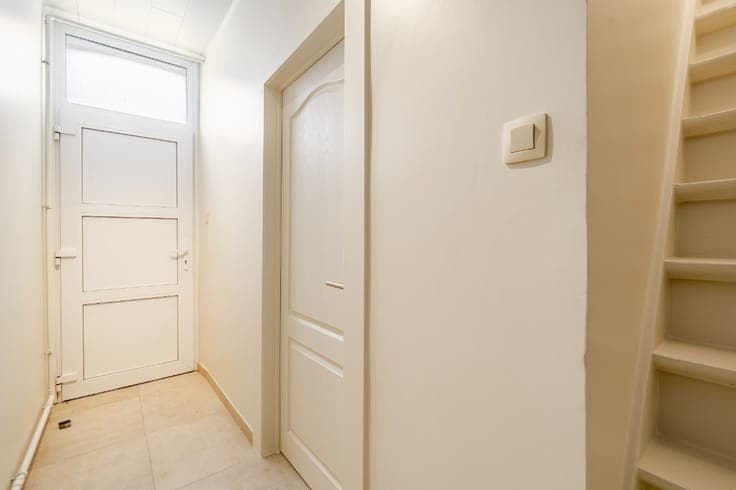 Move-in ready home with 3 bedrooms and terrace in Aalst