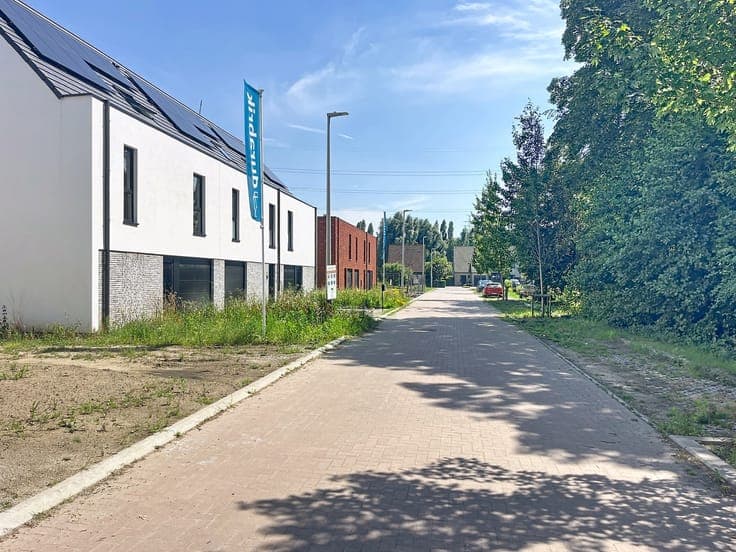 Energiezuinige halfopen woning met 3 tot 5 slpks