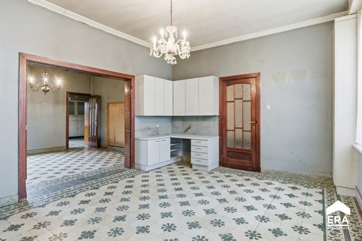 For sale: detached house in Ypres