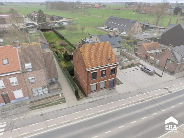 For sale: detached house in Ypres