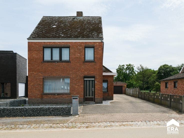 Charming home with great renovation potential in Laakdal