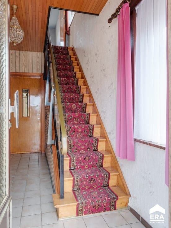 Charming home with great renovation potential in Laakdal