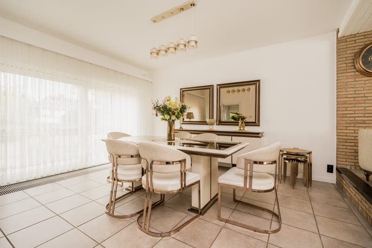 Spacious Move-In Ready Semi-Detached House with 4 Bedrooms