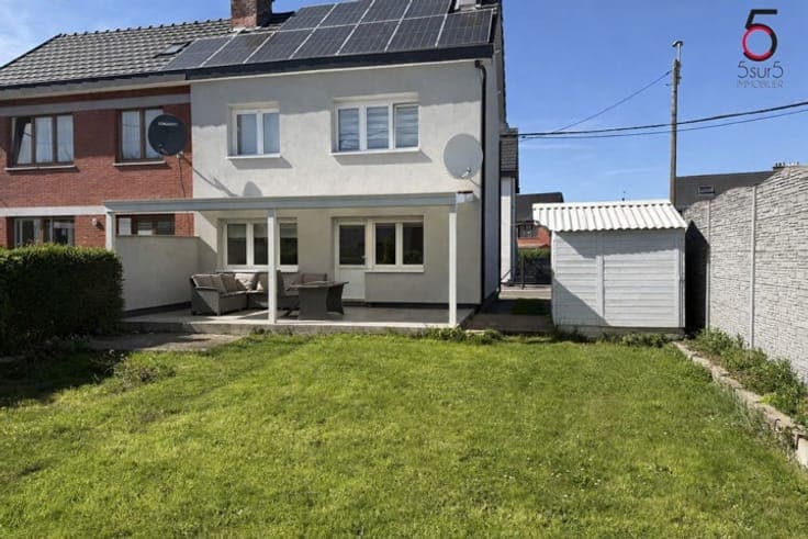Resplendent renovated single-family house and quiet