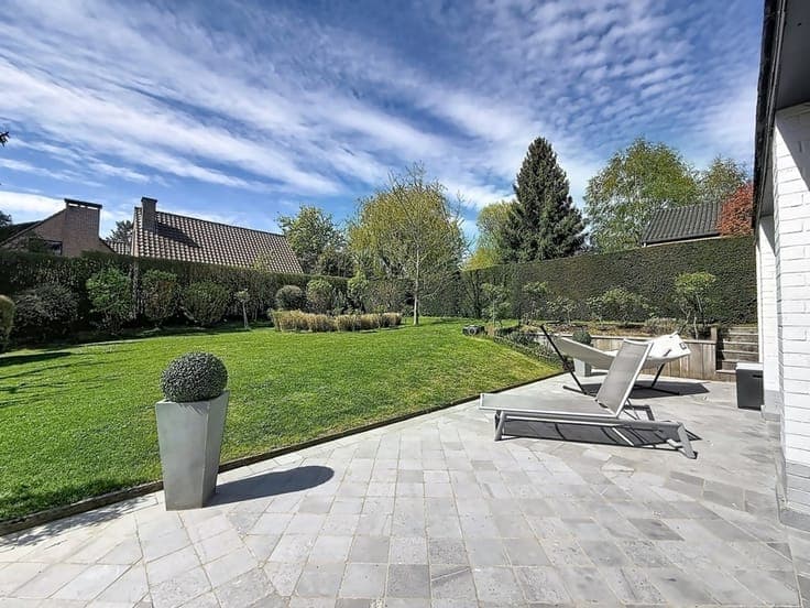 Le Chenois, a superb architect-designed villa