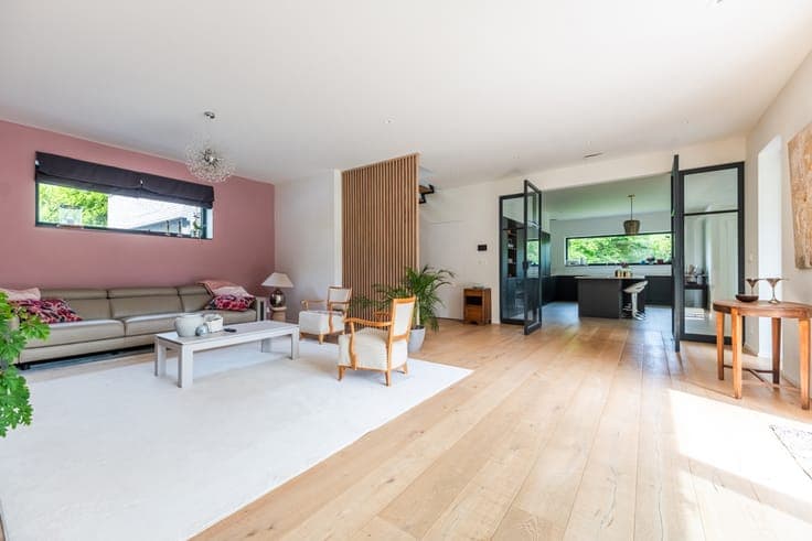 Contemporary Elegance at Le Bercuit