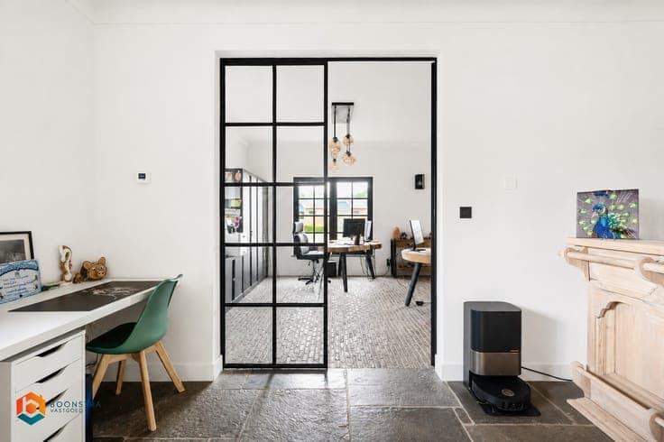 Exclusieve woning van 472 m² met 5 slpkrs op perceel van ...