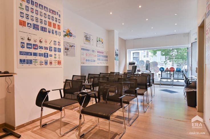 Commercial property for sale in Saint Gilles