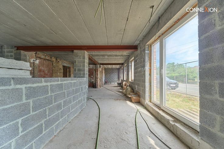 Mixed building