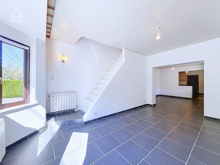House in Charleroi Goutroux
