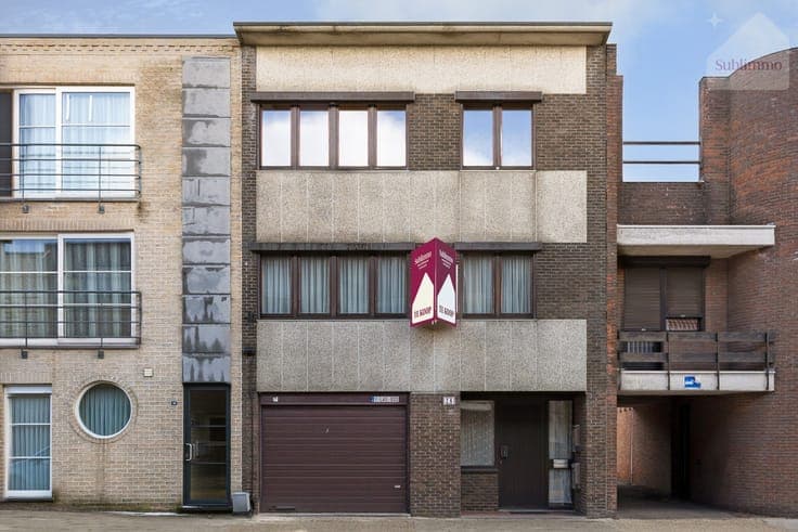 Karaktervol pand met twee volwaardige appartementen en zo...