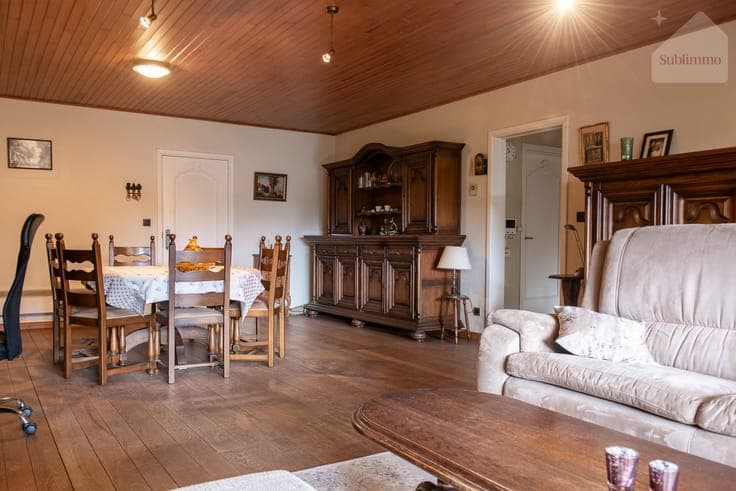 Karaktervol pand met twee volwaardige appartementen en zo...