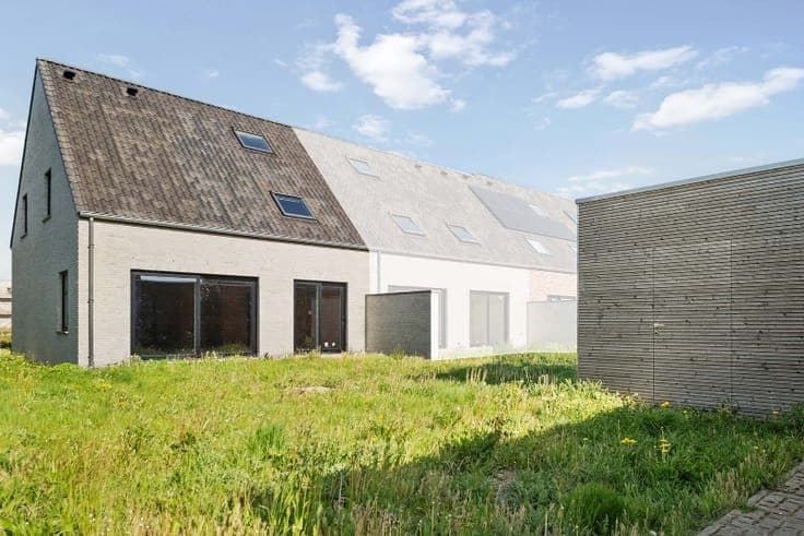 Landelijke halfopen woning - afwerking naar wens