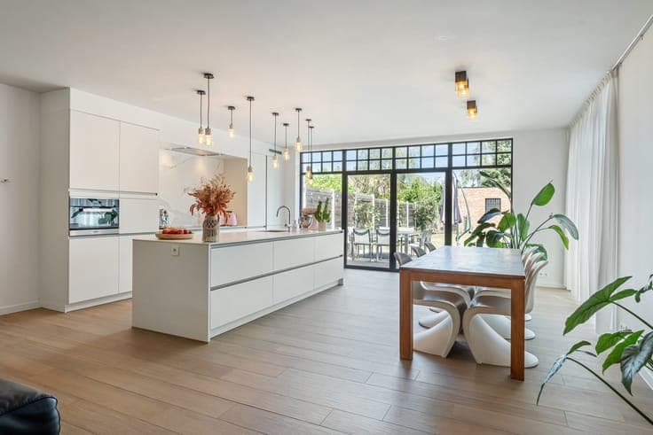 Kwalitatieve en recente woning te Linden