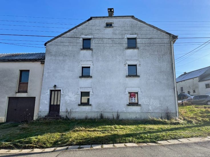 Old farmhouse to renovate in Suxy (Chiny)