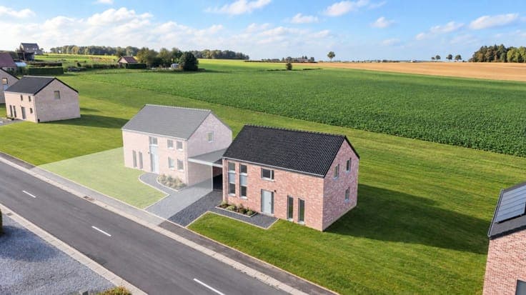 CINEY ( PESSOUX ) LOT 6