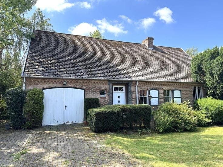 Mechelen: spacious property on 1,360 m² of land, 178 m² of l