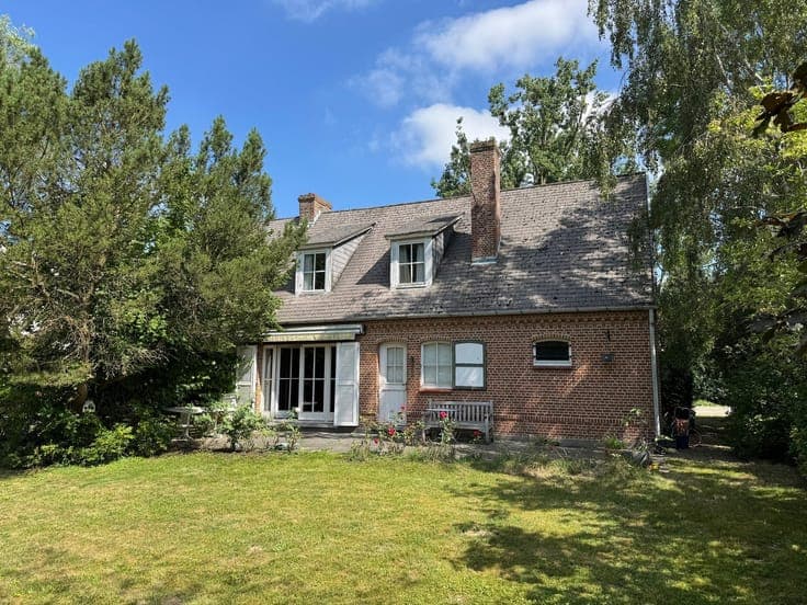 Mechelen: spacious property on 1,360 m² of land, 178 m² of l