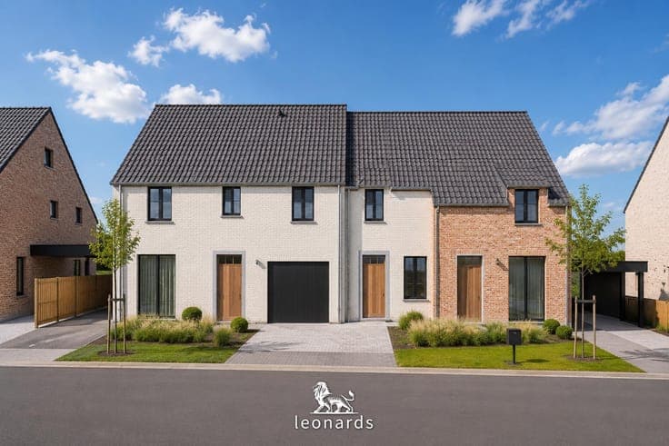 Country-style homes near Waregem town centre