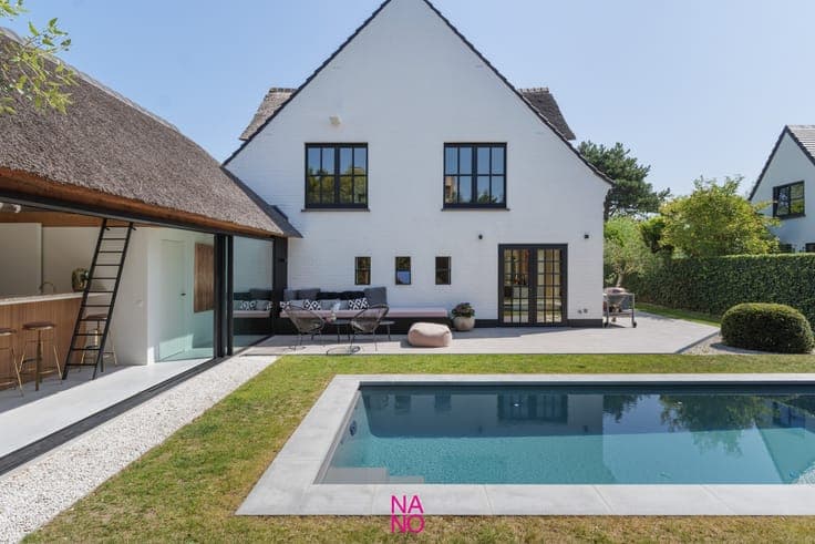Stijlvolle villa met zwembad op een topligging in een rus...