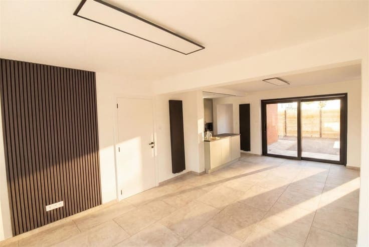 Gerenoveerde woning met 3 ruime slaapkamers