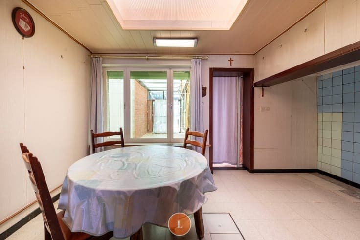 Te renoveren woning met 2 slaapkamers op Ons Dorp