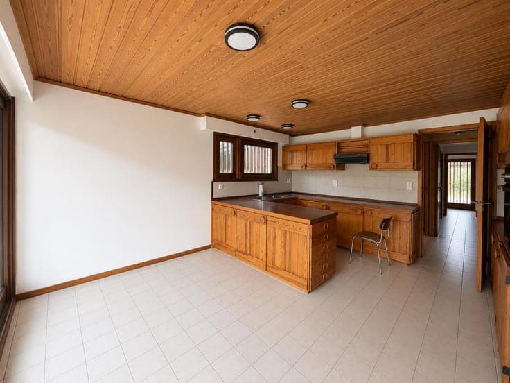BUNGALOW - 2 BEDROOMS - GARAGE - IN LIEDEKERKE