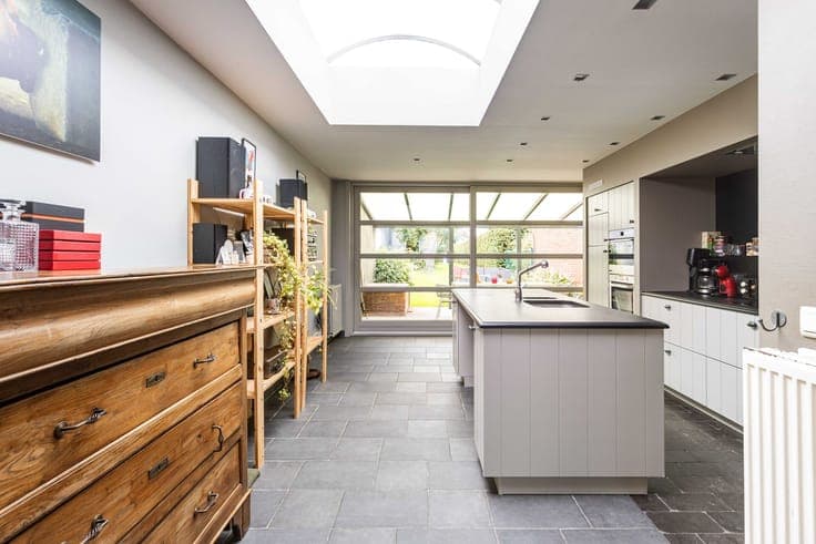 Move-in ready home with 3 bedrooms in Zwevegem