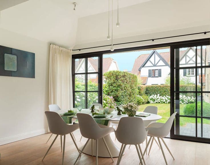 Ready-to-move-in property located in Old-Knokke