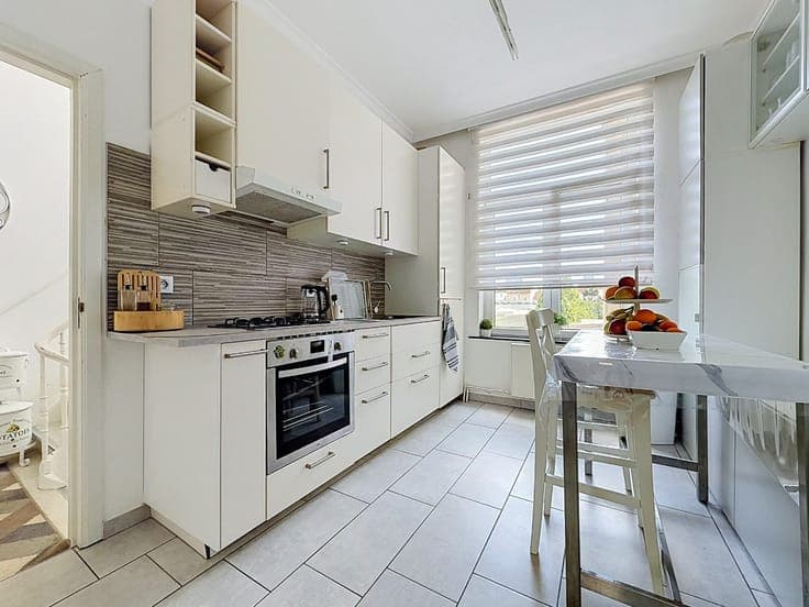 2-building property for sale in Schaerbeek