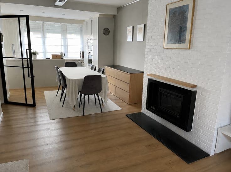4-bed house with garden