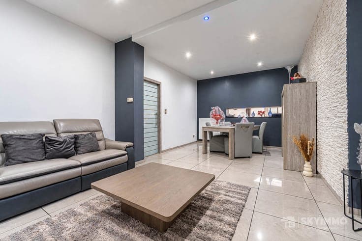 MAISON UNI - 6 CH - TERRASSE - PEB C - SCLESSIN