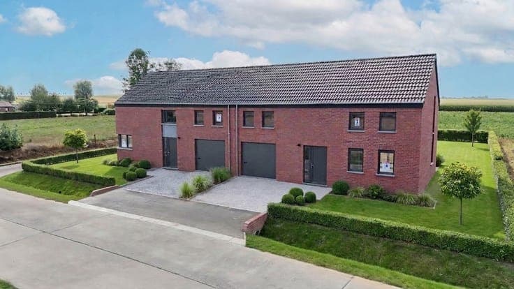 House in Frasnes-lez-Anvaing
