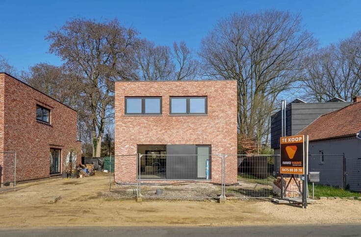 Sale - House Beringen - 479,000 €