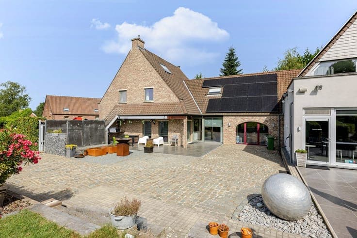 Unique estate with home and 4★ holiday house – Flemish Arden
