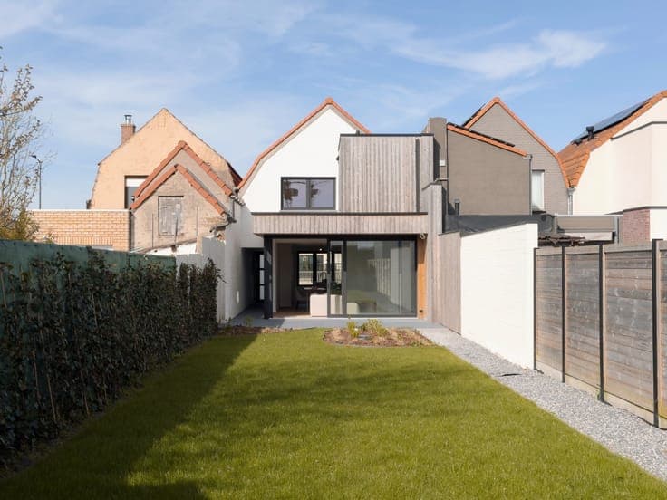 Volledig gerenoveerd woning met prachtige en Zuid-West ge...