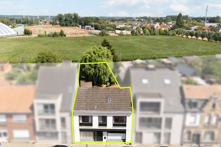 Spacious mixed-use property with practice/office space, wait