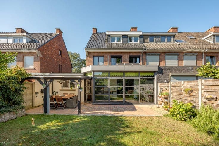 WONING