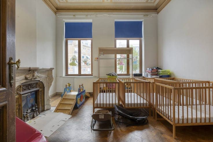 7-bedroom townhouse to be refreshed with city garden.